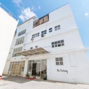 Фотографии гостиницы 
            RedDoorz Plus @ San Roque Roxas City