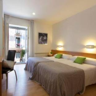 Фотографии гостевого дома 
            Hostal La Numantina