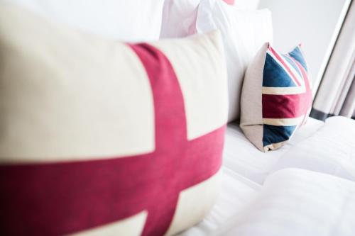 Фотография гостиницы Henley House Hotel