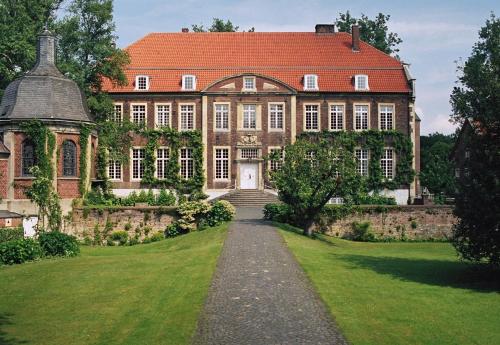 Фотография гостиницы Hotel Schloss Wilkinghege