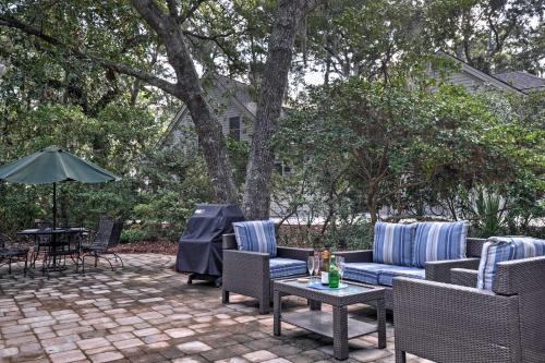 Фотография гостевого дома Family-Size Hilton Head Home in Sea Pines by Beach