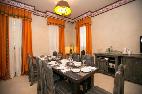 Фотография гостевого дома Шале Велес