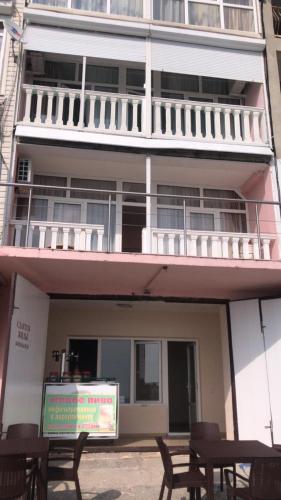 Фотография гостевого дома Эллинг Азалия Люкс