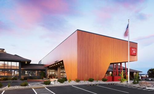 Фотография гостиницы Red Lion Hotel Wenatchee City Center