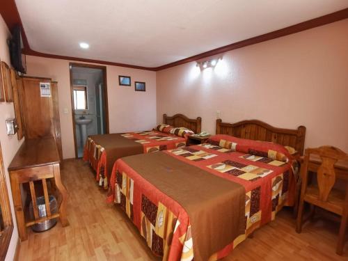 Фотографии гостиницы
Hotel San Angel