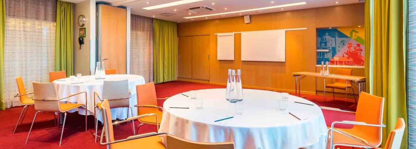 Фотография конференц-зала Конференц-зал 17