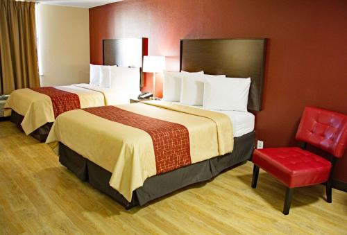Фотография мини отеля Red Roof Inn & Suites Jacksonville, NC