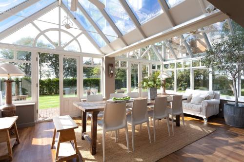 Фотографии гостевого дома 
            Dormestone House