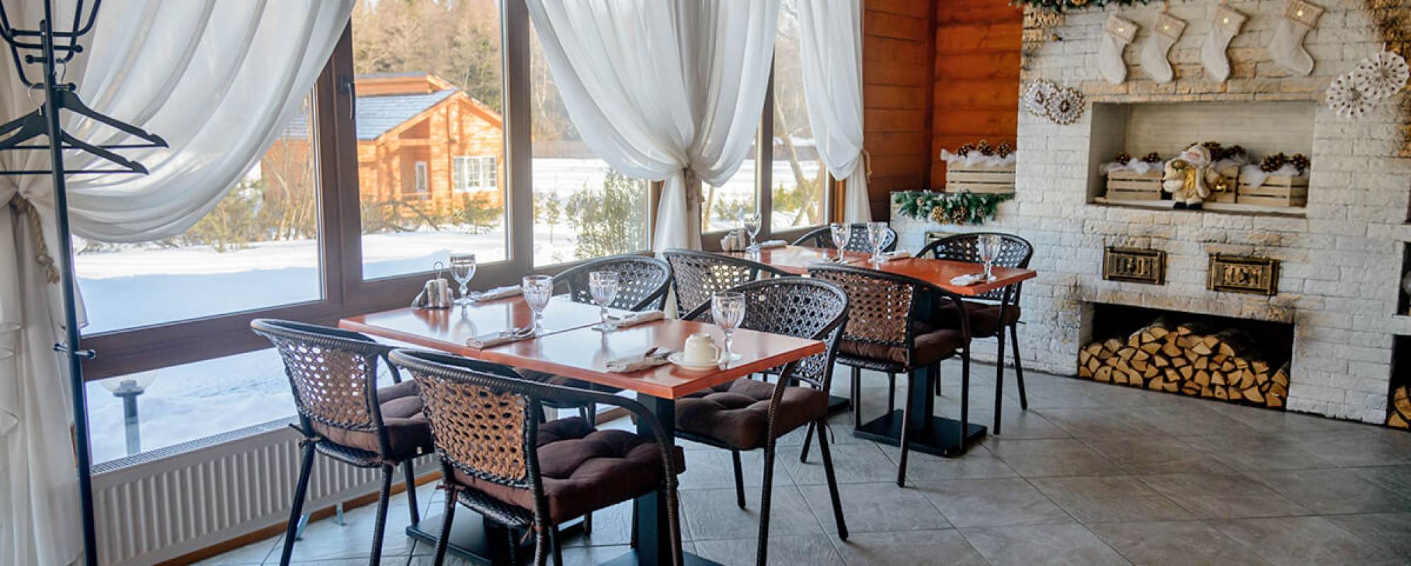 Фотографии банкетного зала Золотые Караси