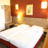 Фотография гостиницы Hotel Marienthal Garni