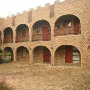 Фотографии мини отеля
Bastille de Blignaut B&B