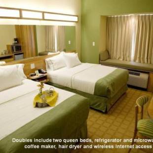 Фотографии гостиницы 
            Microtel Inn & Suites by Wyndham Saraland