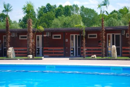 Фотографии гостевого дома
Пик сезона