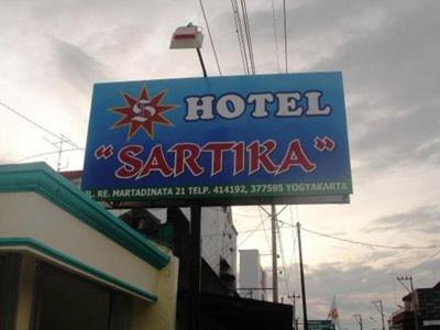 Фотография гостиницы OYO 1338 Hotel Sartika