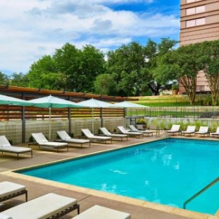 Фотография гостиницы Sheraton Austin Hotel at the Capitol