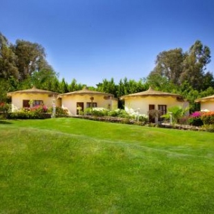 Фотография гостиницы Xperience Hill-Top Beach Resort