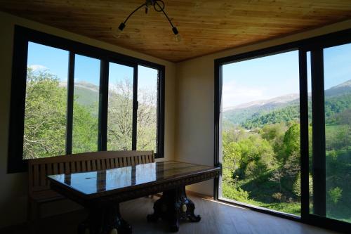 Фотографии гостевого дома
Kalavan 7 8