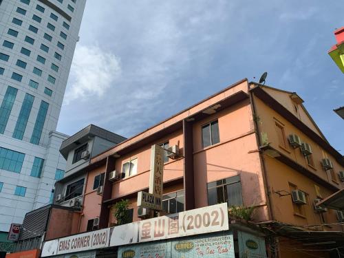 Фотографии мини отеля 
            Plaza Inn