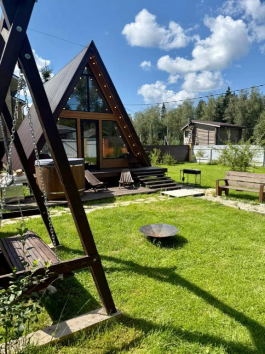 Фотографии Коттеджа 
            Частный дом А-фрейм