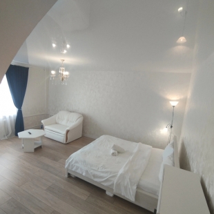 Фотография квартиры Квартира в Центре. Светлая. Теплая. Новая. Белое Постельное. Мягкие Полотенца