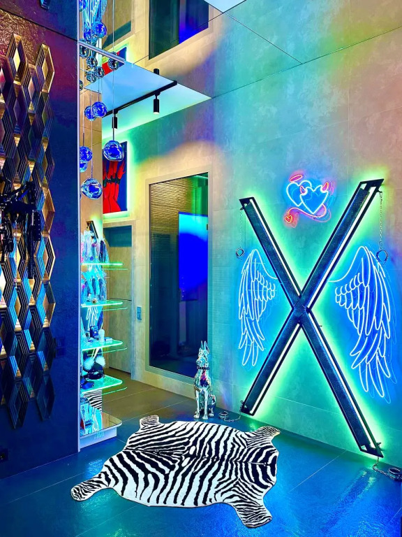 Фотография квартиры Апартаменты +18 Агат Apart Energy с Панорамным Видом и Джакузи