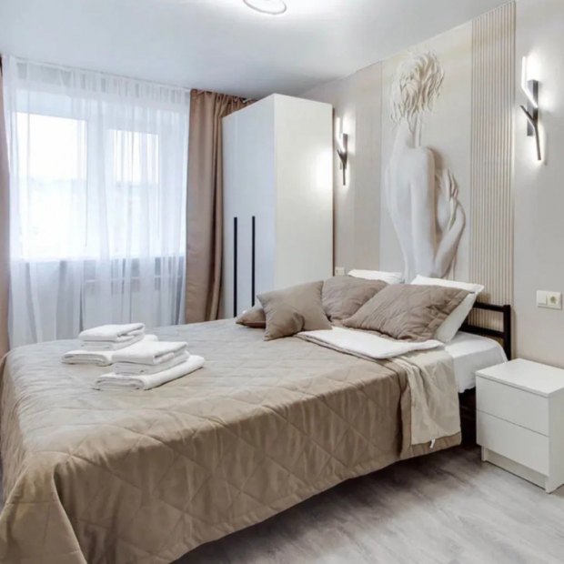 Фотографии квартиры 
            Квартира 2-комнатная в историческом сердце Хабаровска