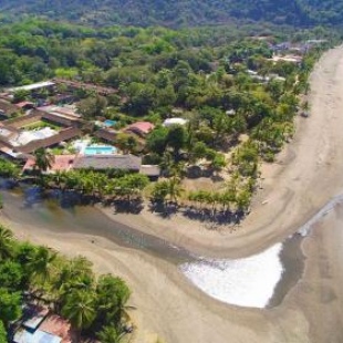 Фотография гостиницы Costa Rica Surf Camp by SUPERbrand