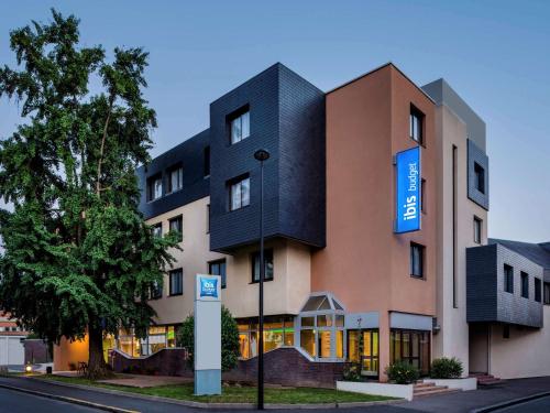 Фотография гостиницы Greet Hotel Evreux Centre - ex Ibis Budget