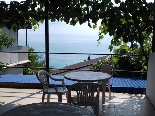 Фотографии гостевого дома
Частный дворик