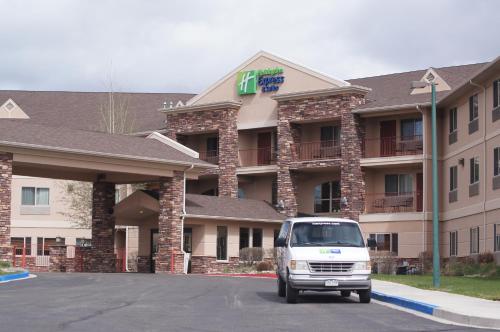Фотография гостиницы Holiday Inn Express Hotel & Suites Gunnison, an IHG Hotel