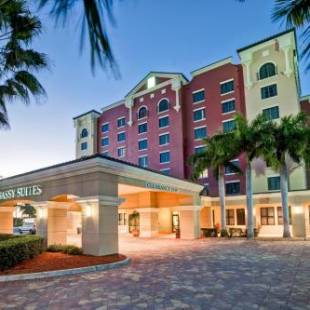 Фотографии гостиницы
Embassy Suites Fort Myers - Estero