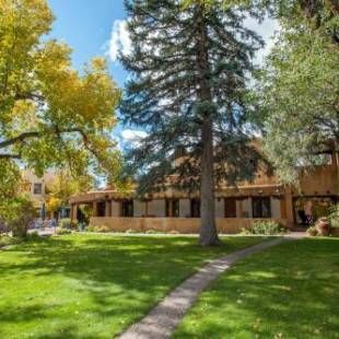 Фотографии мини отеля
Inn on La Loma Plaza