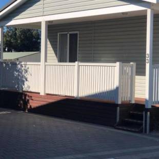 Фотографии базы отдыха
Belair Gardens Caravan Park