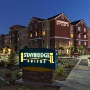 Фотографии гостиницы 
            Staybridge Suites Rocklin - Roseville Area, an IHG Hotel