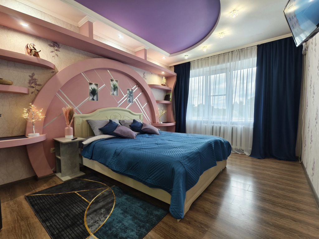 Фотография квартиры Квартира Уютная Трёхкомнатная в Центре Ул. Лейтенанта Шмидта 2