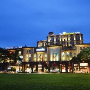 Фотография гостиницы The Waterfront Hotel Kuching