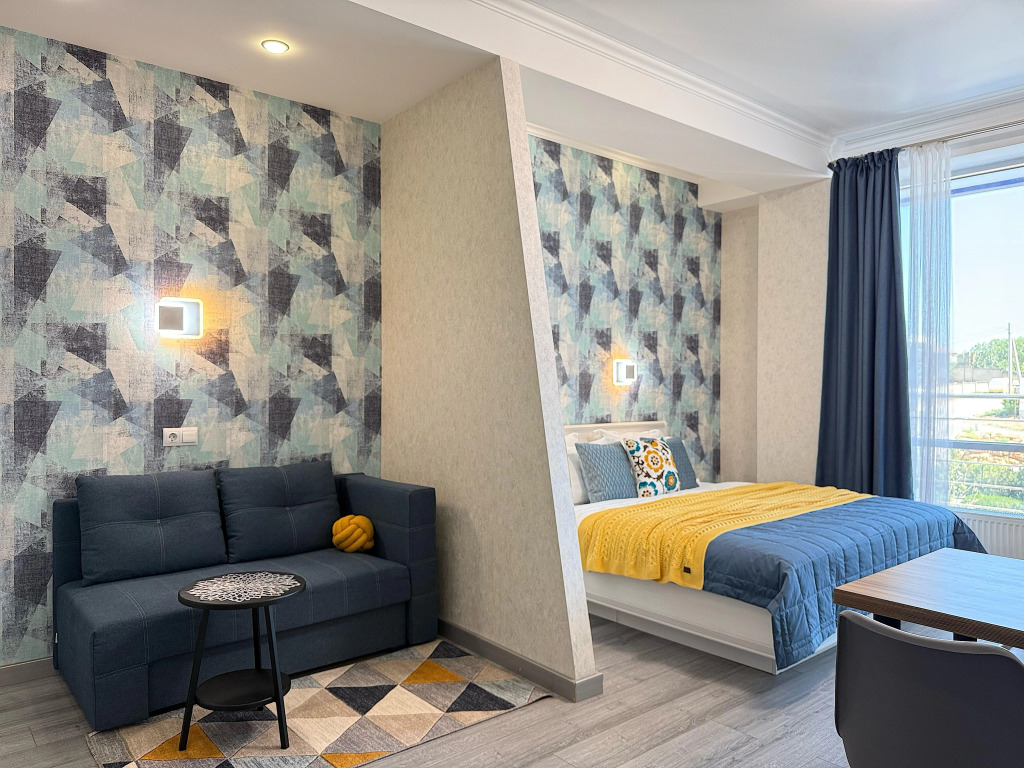 Фотография квартиры Апартаменты Акваделюкс с бассейном у моря N212