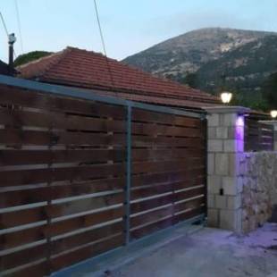 Фотографии гостевого дома
VASIANA Country House