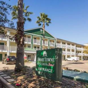 Фотографии мотеля 
            HomeTowne Studios by Red Roof Houston - Northwest