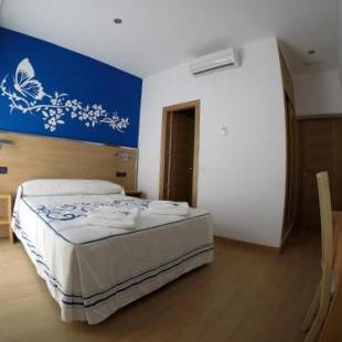 Фотографии гостевого дома 
            Hostal Carracedo