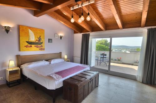 Фотография гостиницы Cal Roig Hotel Rural