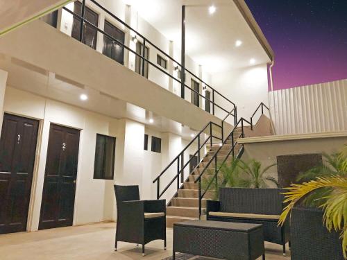 Фотография гостиницы Surf Ranch Tamarindo