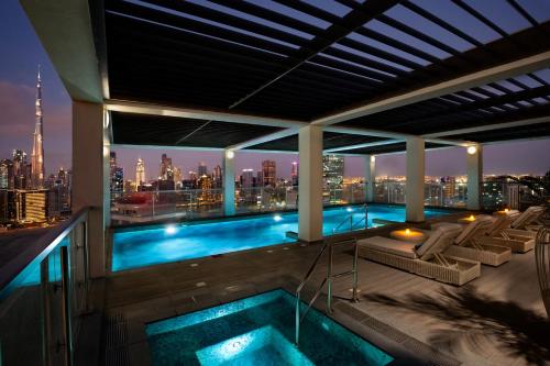 Фотография апарт отеля Millennium Atria Business Bay