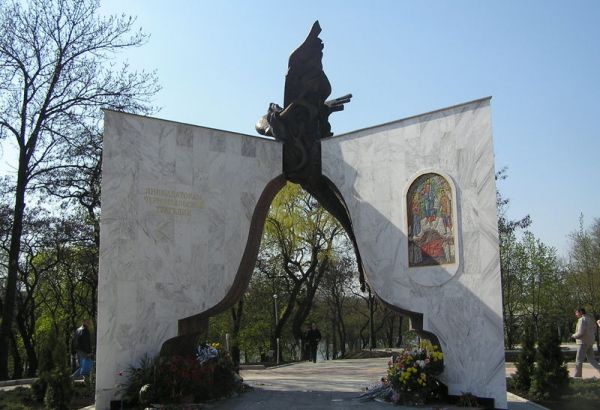 Фотография памятника Памятник жертвам чернобыльской катастрофы