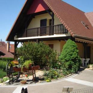 Фотографии гостевого дома 
            Quaint Holiday Home in Ruederbach with Table Tennis Table, Garden