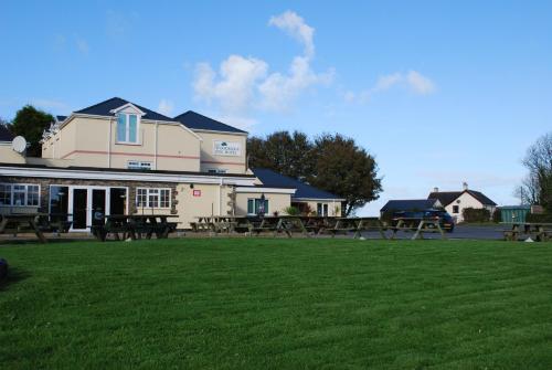 Фотография гостиницы The Woodridge Hotel