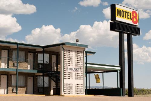 Фотография мотеля Motel 8 Laramie