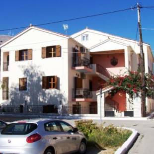 Фотографии апарт отеля
Alexatos Studios & Apartments