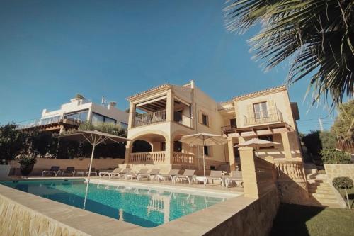 Фотографии гостевого дома
Villa Xapala