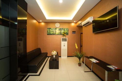 Фотография гостиницы Sunrise Hotel Semarang